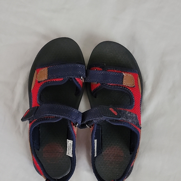 OshKosh boys size 1, sandals. Brand new, never worn. Leather on straps. - Picture 1 of 6